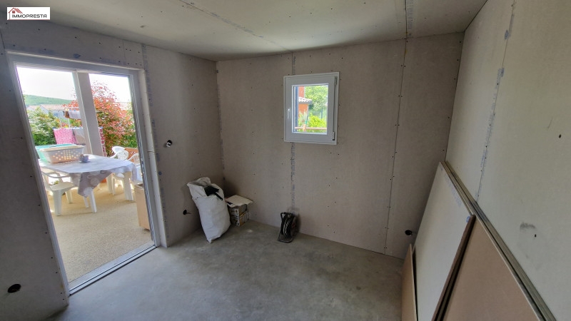 Rénovation d'un garage en chambre