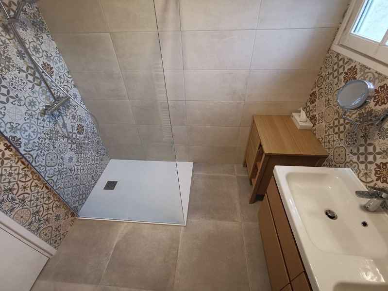 3 Rénovation d'une salle de bain à Valence (26000)