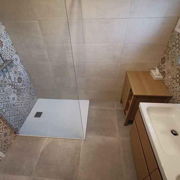 3 Rénovation d'une salle de bain à Valence (26000)